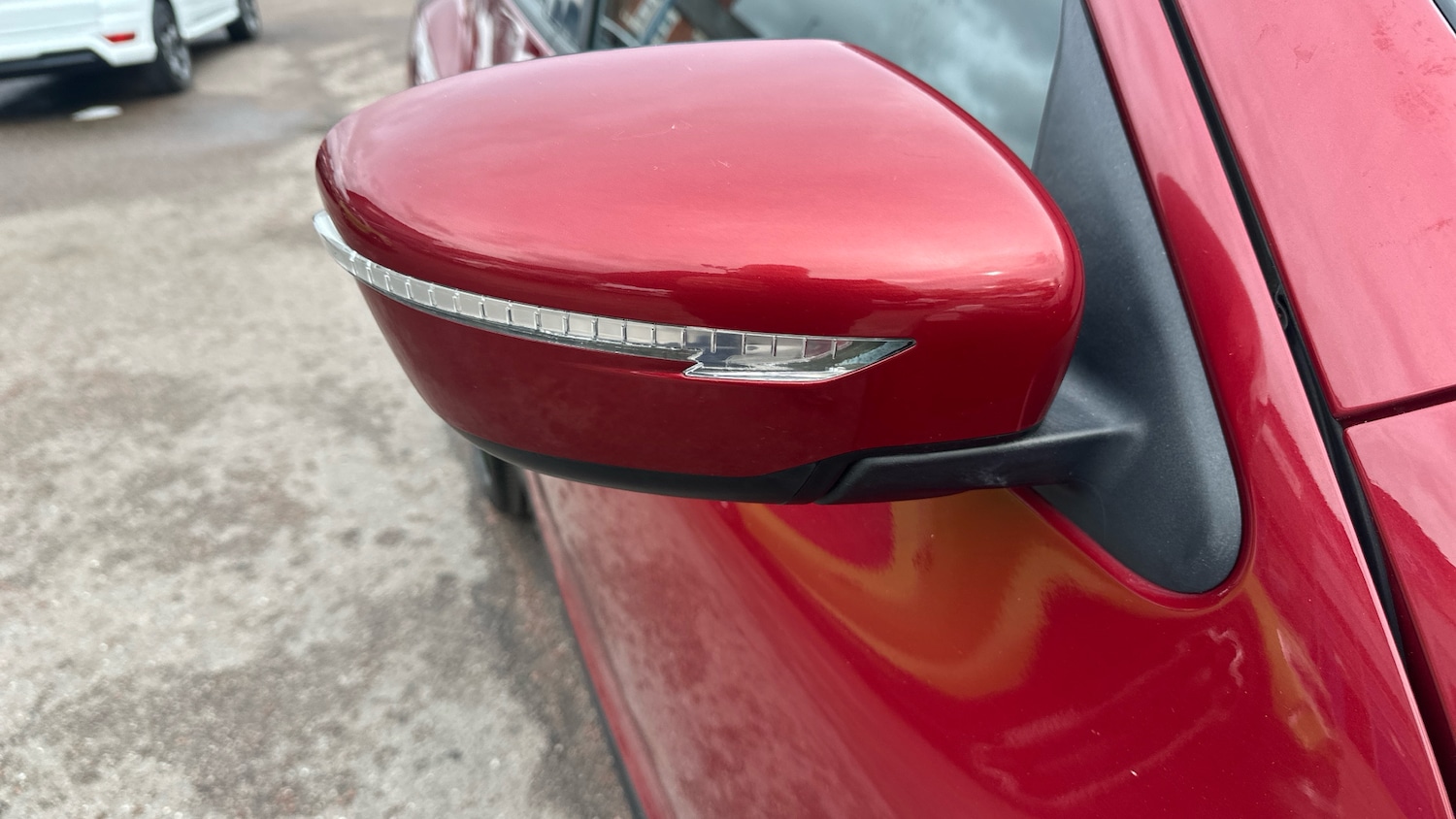 Used Nissan Juke 2015 for sale - 77635428: Photo 34