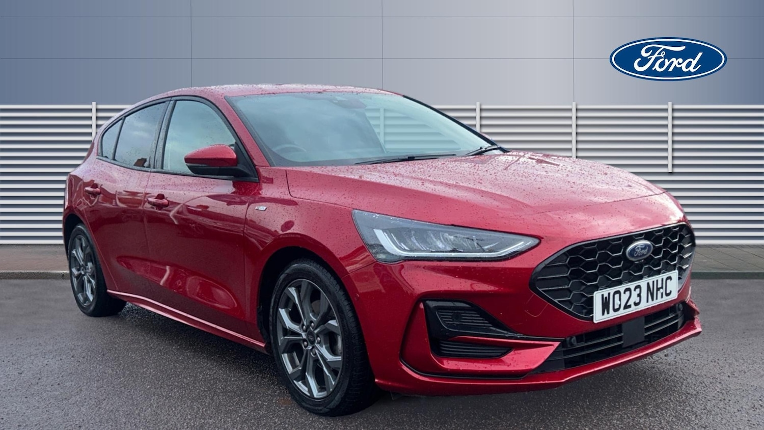 Used Ford Focus 2023 for sale - 76490320: Photo 1