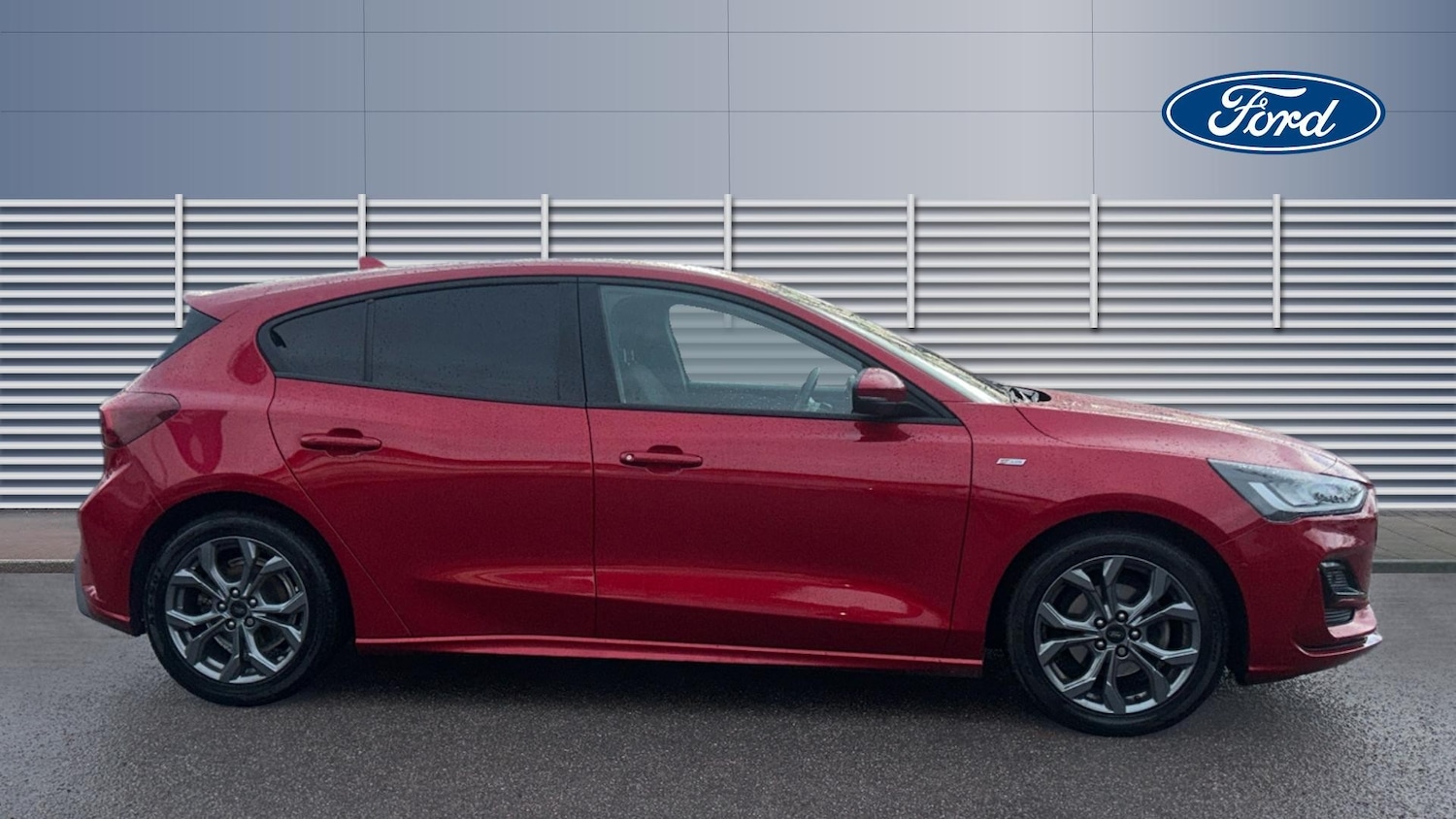 Used Ford Focus 2023 for sale - 76490320: Photo 5