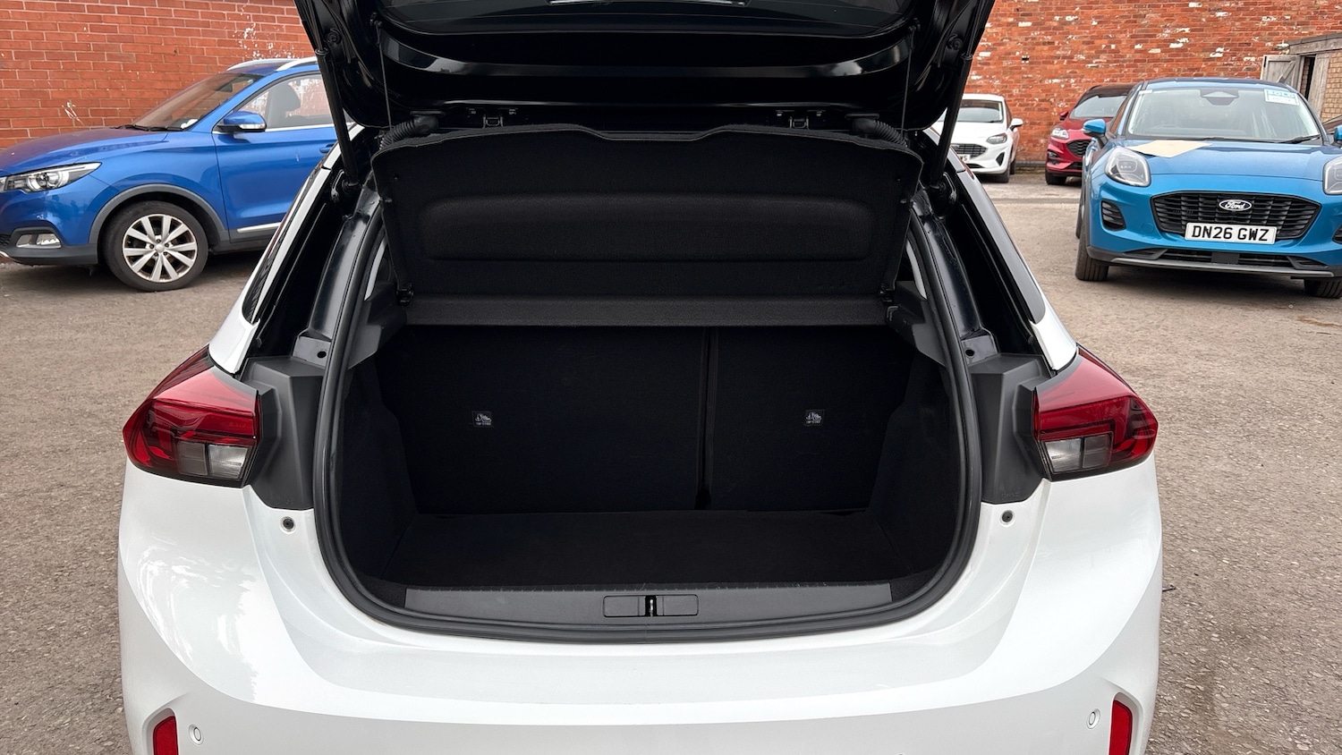 Used Vauxhall Corsa 2020 for sale - 77997507: Photo 4