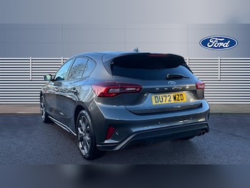 Used Ford Focus 2022 for sale - 77019006: Photo