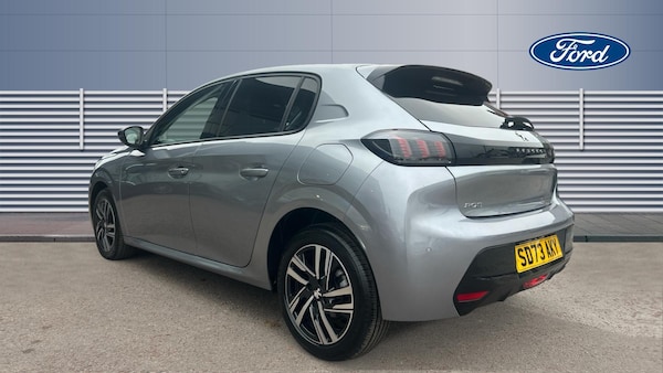 Used Peugeot 208 2023 for sale - 76299732: Photo 2