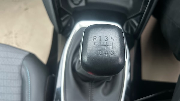 Used Peugeot 208 2023 for sale - 76299732: Photo 35