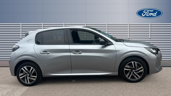 Used Peugeot 208 2023 for sale - 76299732: Photo 5