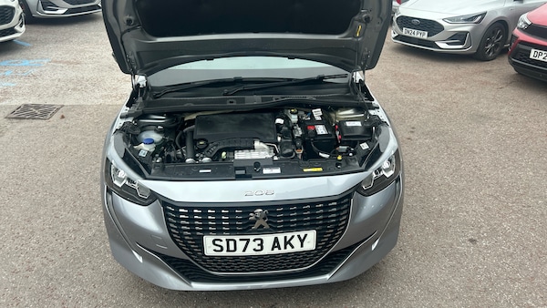 Used Peugeot 208 2023 for sale - 76299732: Photo 8