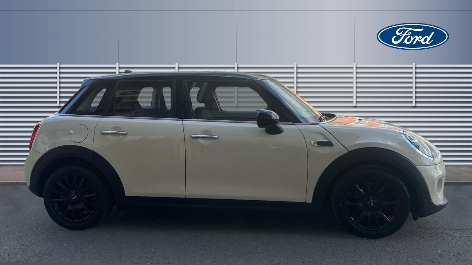 Used MINI Hatch 2018 for sale - 77847648: Photo 5