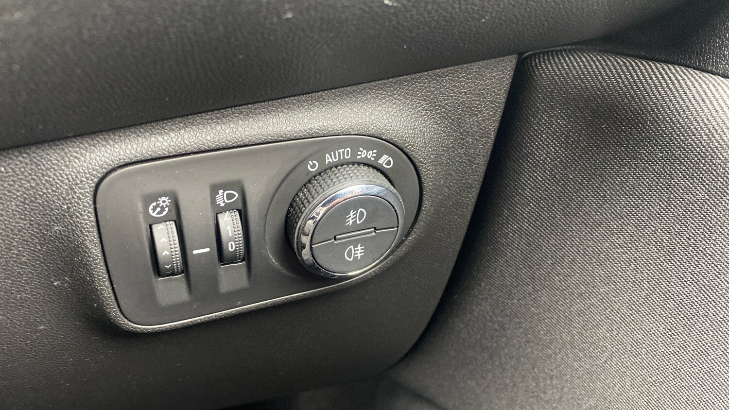 Used Vauxhall Corsa 2019 for sale - 77864546: Photo 27