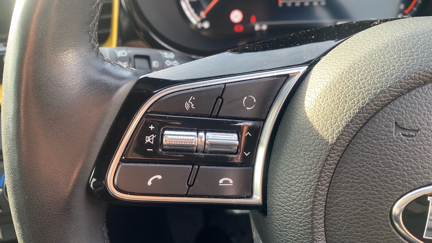 Used Kia XCeed 2020 for sale - 77116442: Photo 30