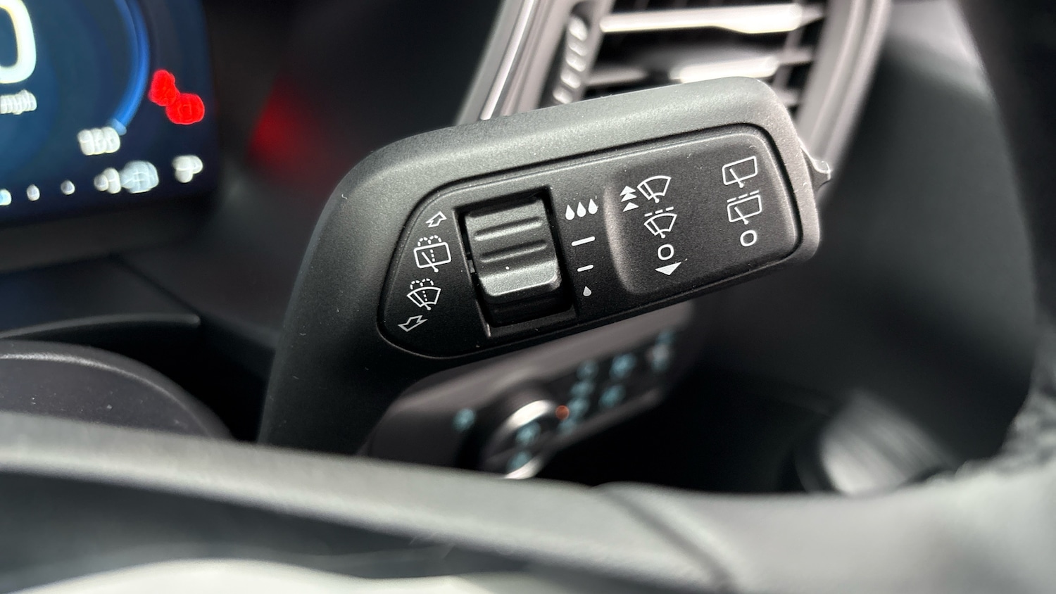 Used Ford Kuga 2025 for sale - 77036658: Photo 42