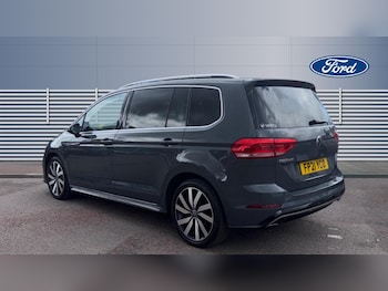 Used Volkswagen Touran 2021 for sale - 78800672: Photo