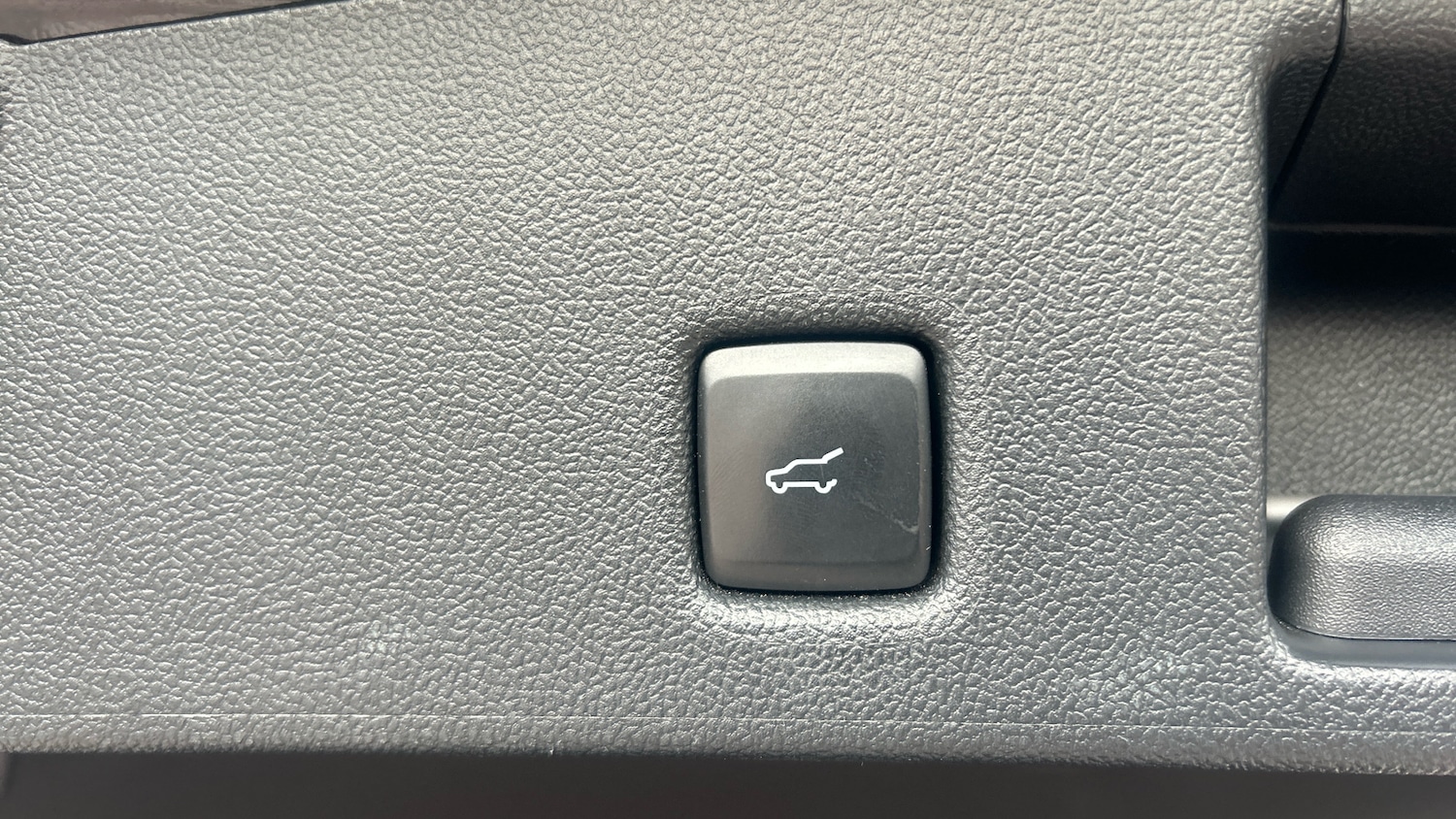 Used Ford Kuga 2022 for sale - 76444341: Photo 40