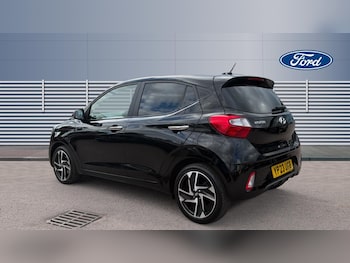 Used Hyundai i10 2023 for sale - 78949960: Photo