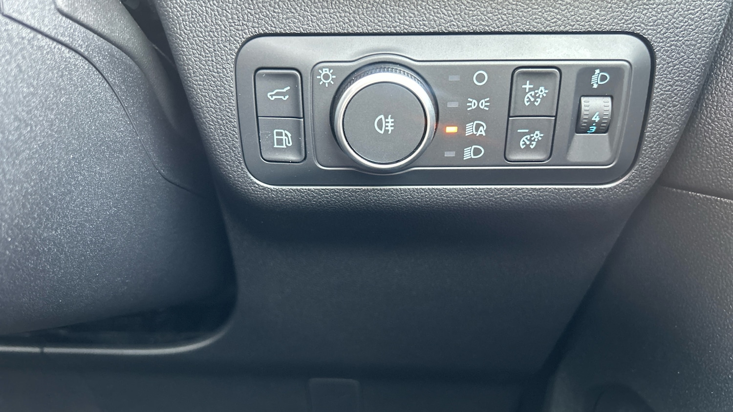 Used Ford Kuga 2025 for sale - 76384195: Photo 37