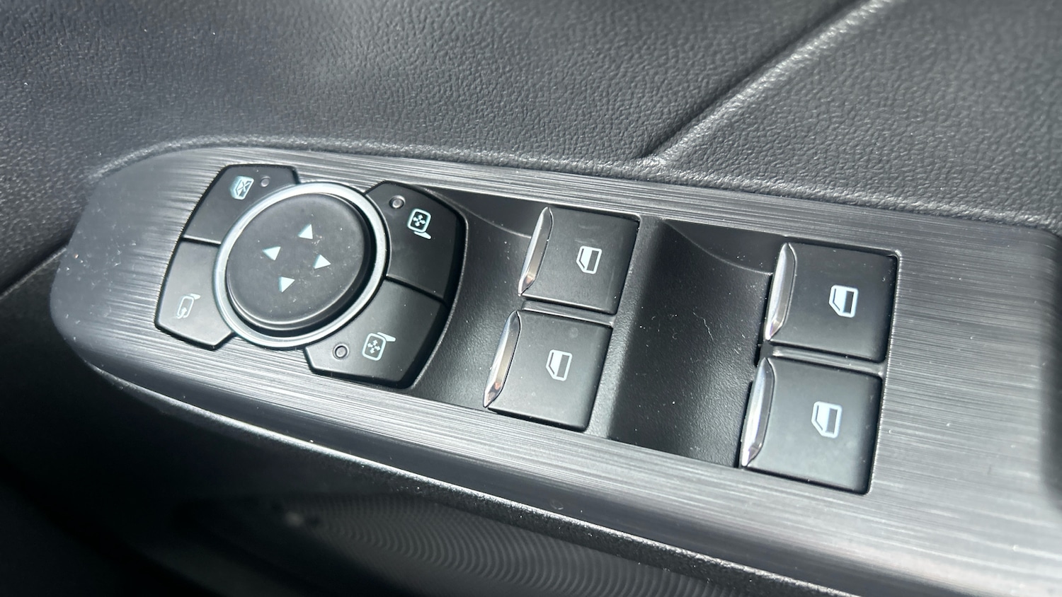 Used Ford Kuga 2025 for sale - 76384195: Photo 39