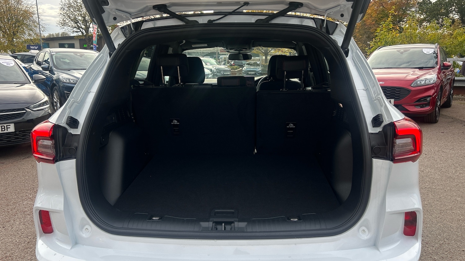 Used Ford Kuga 2025 for sale - 76384195: Photo 4