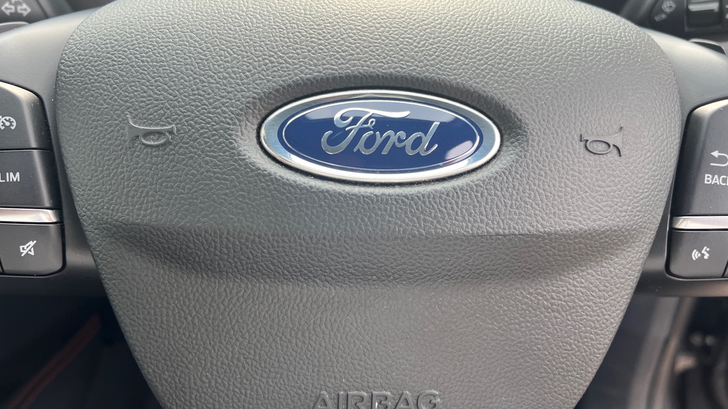 Used Ford Kuga 2020 for sale - 76428630: Photo 31