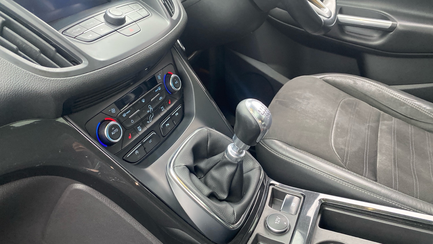 Used Ford Kuga 2018 for sale - 77329086: Photo 13