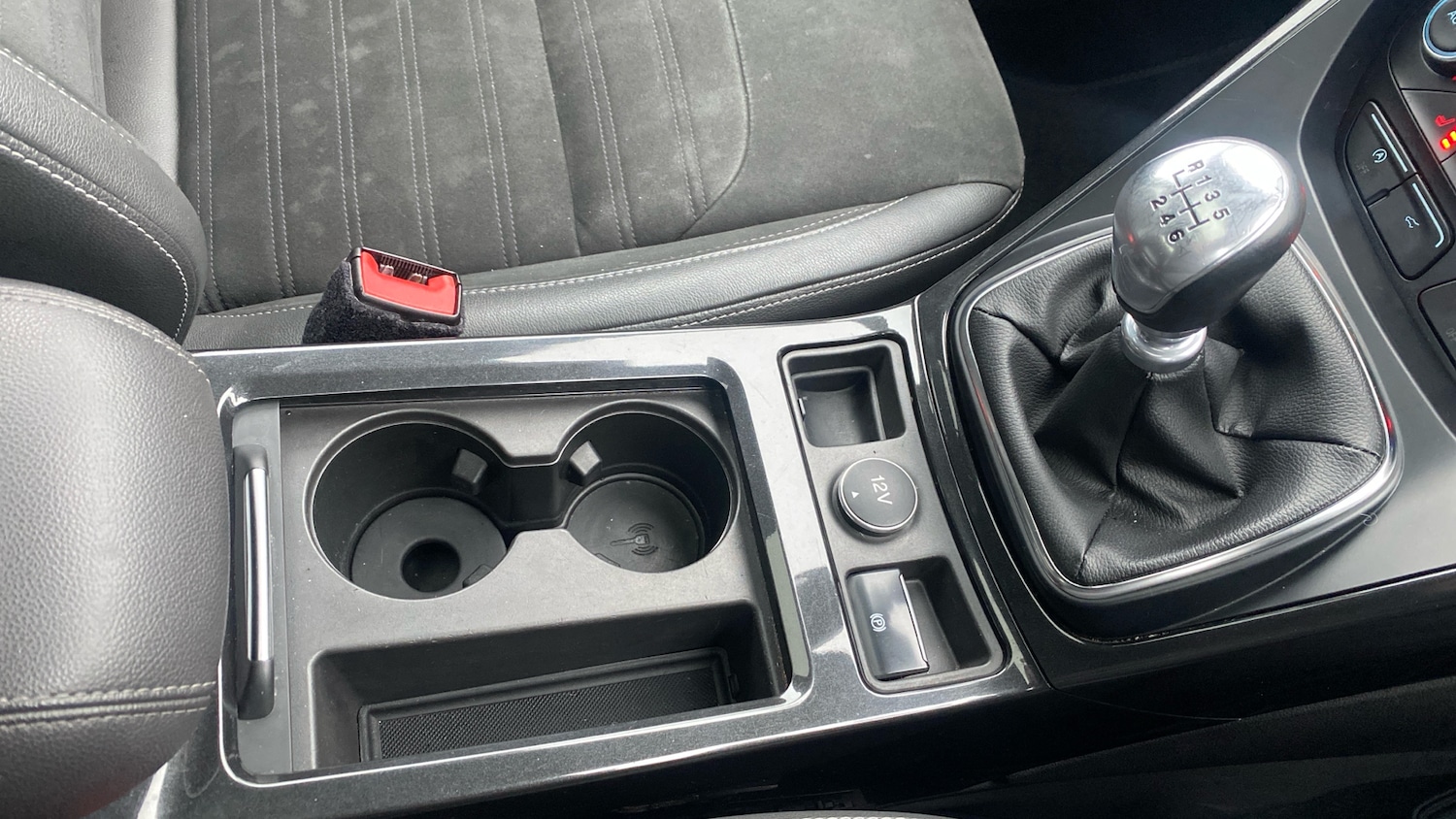 Used Ford Kuga 2018 for sale - 77329086: Photo 39