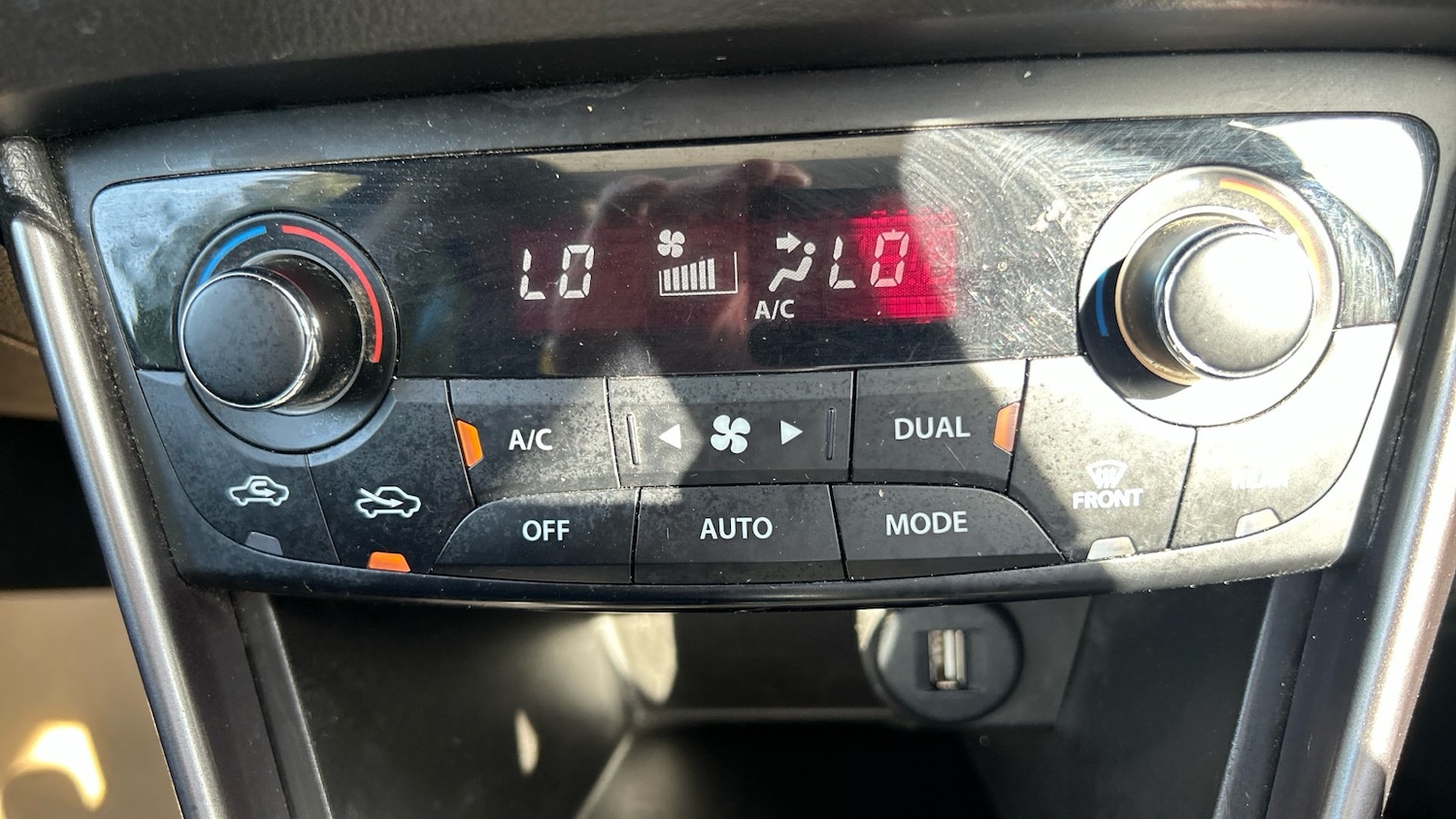 Vehicle 28