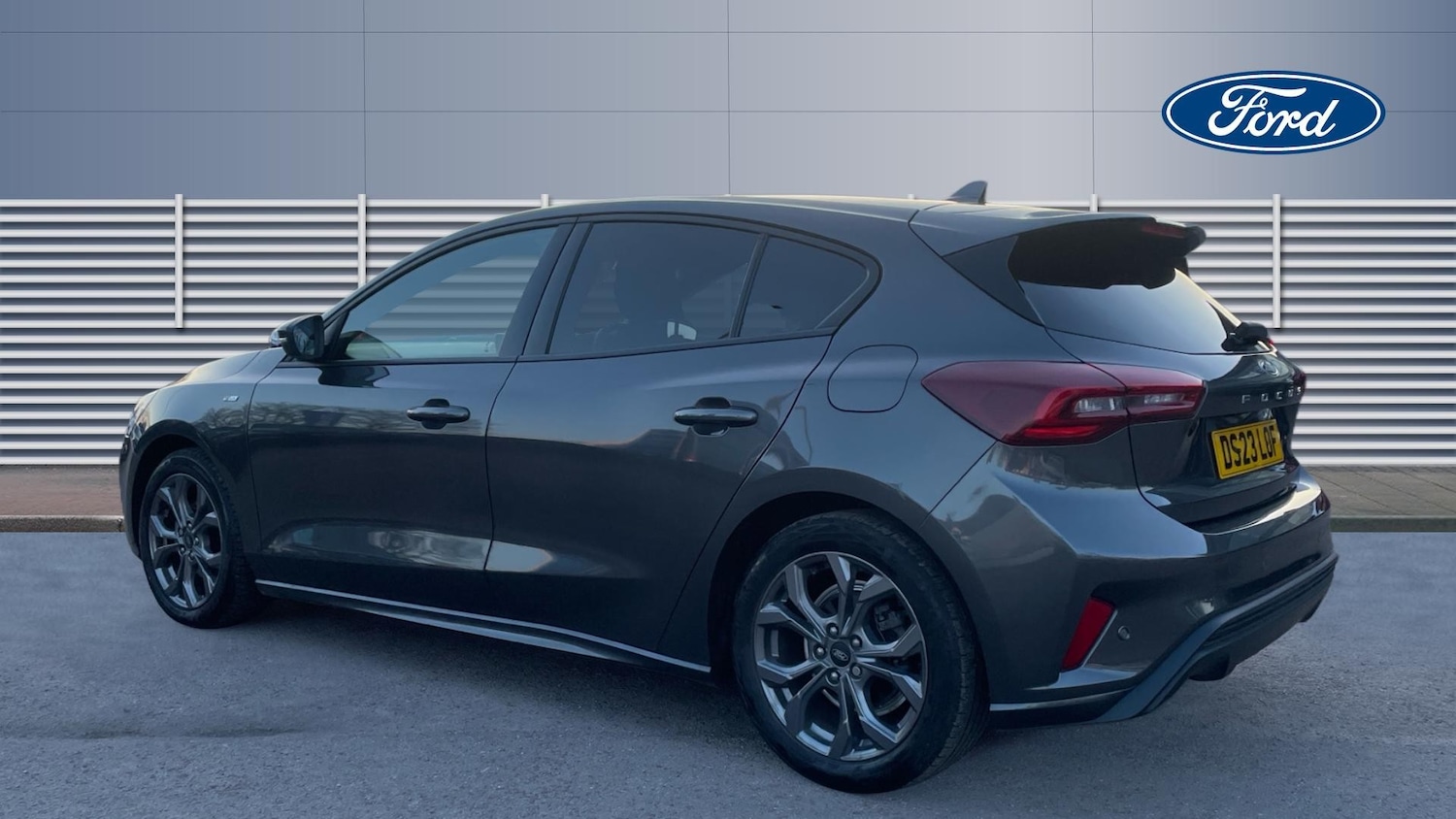 Used Ford Focus 2023 for sale - 77761753: Photo 2