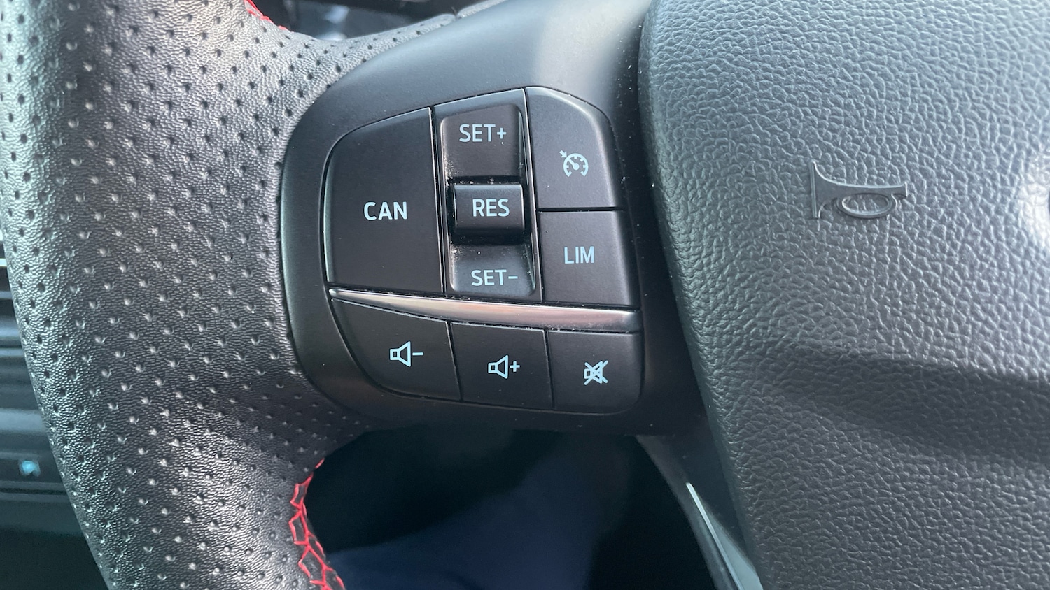 Used Ford Focus 2023 for sale - 77761753: Photo 31