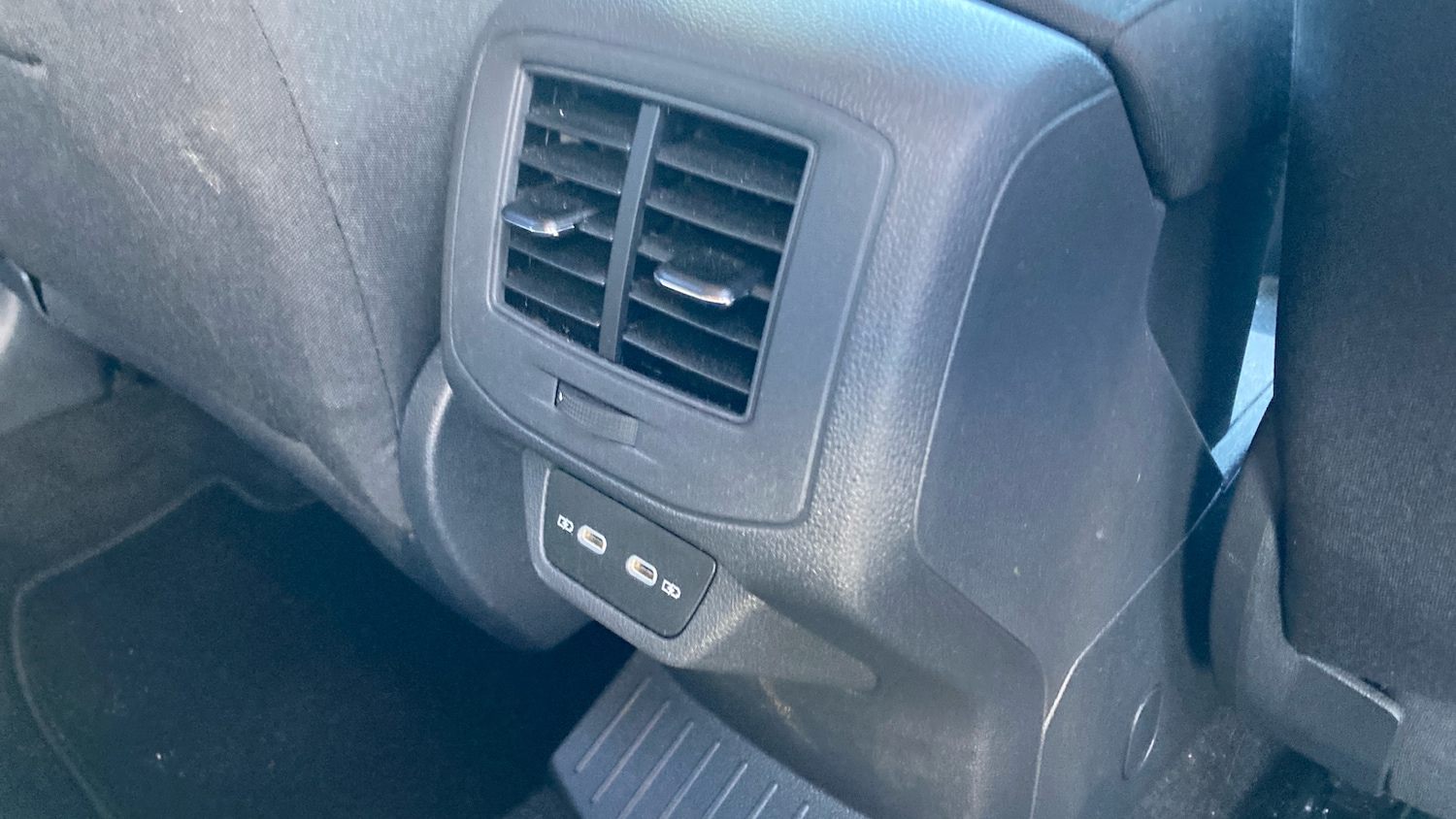 Used Volkswagen T-Roc 2022 for sale - 77323455: Photo 31