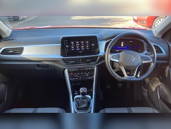 Used Volkswagen T-Roc 2022 for sale - 77323455: Photo