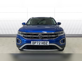Used Volkswagen T-Roc 2022 for sale - 78408157: Photo