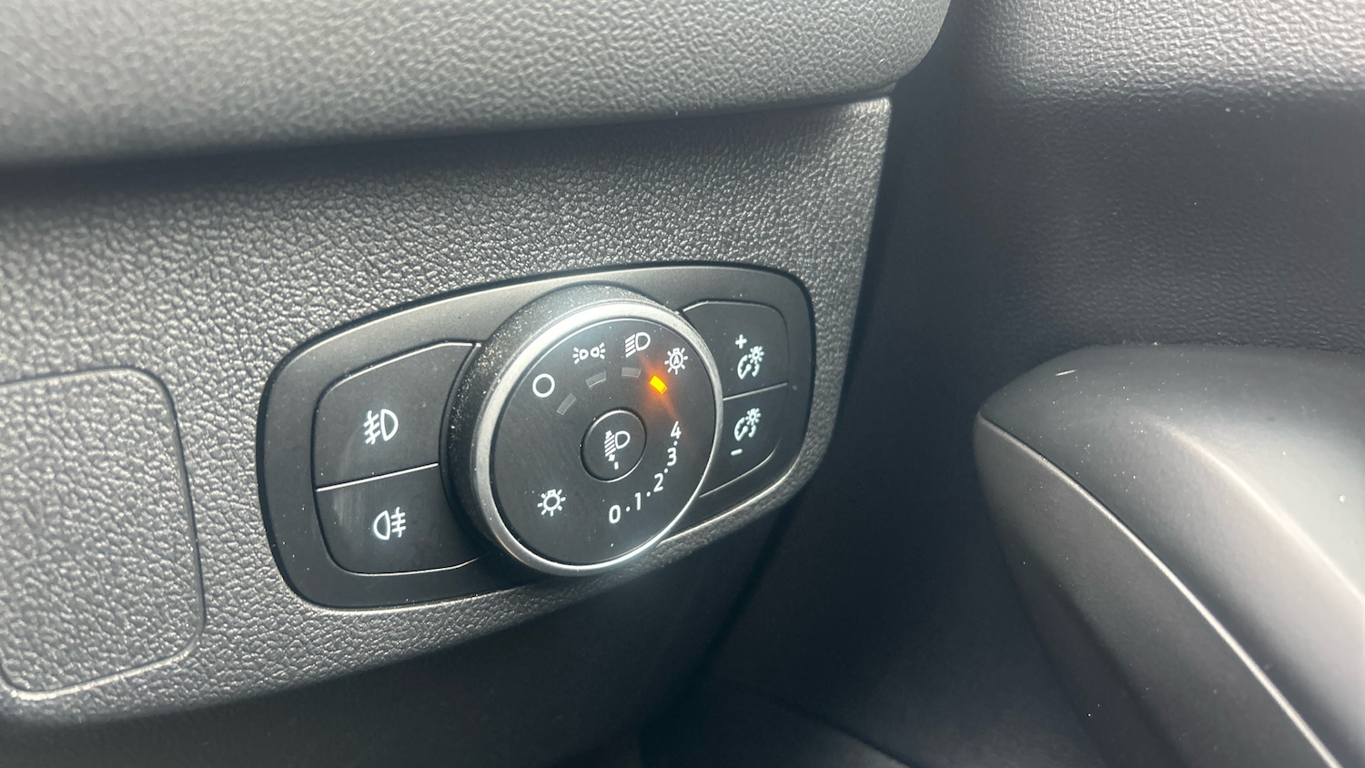 Used Ford Focus 2021 for sale - 78098007: Photo 29