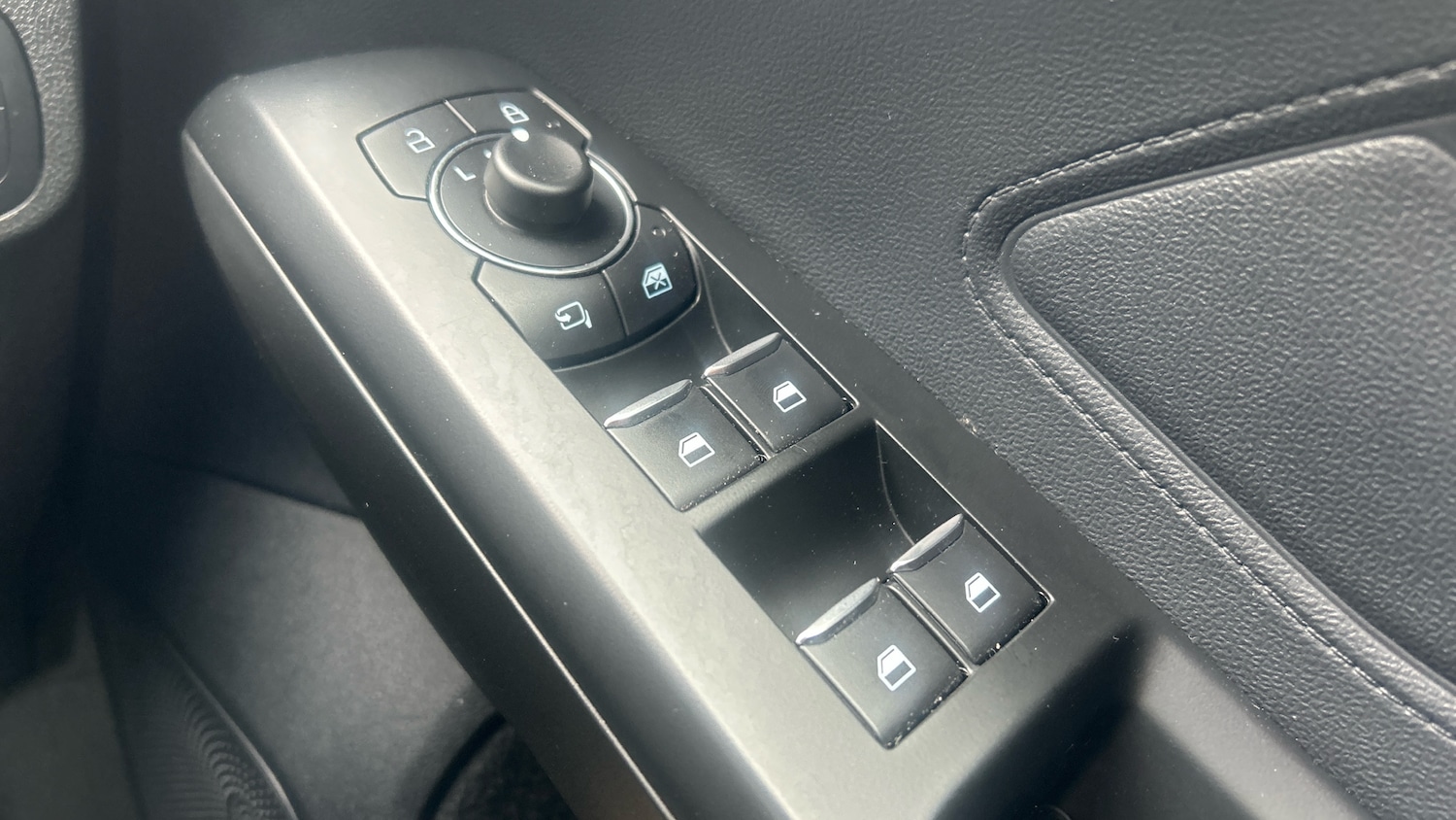 Used Ford Focus 2021 for sale - 78098007: Photo 30