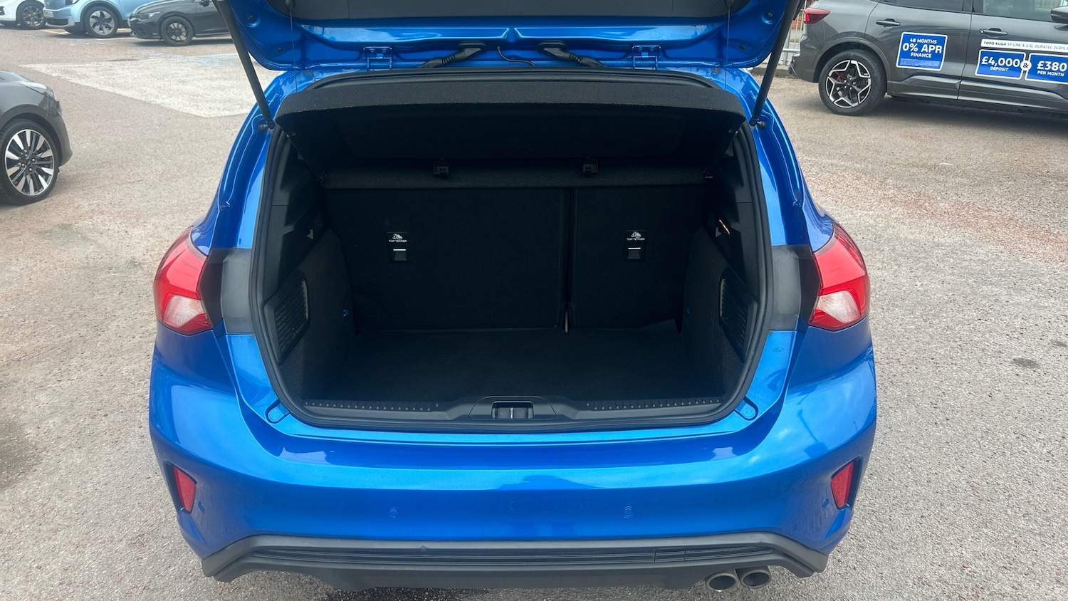 Used Ford Focus 2021 for sale - 78098007: Photo 4