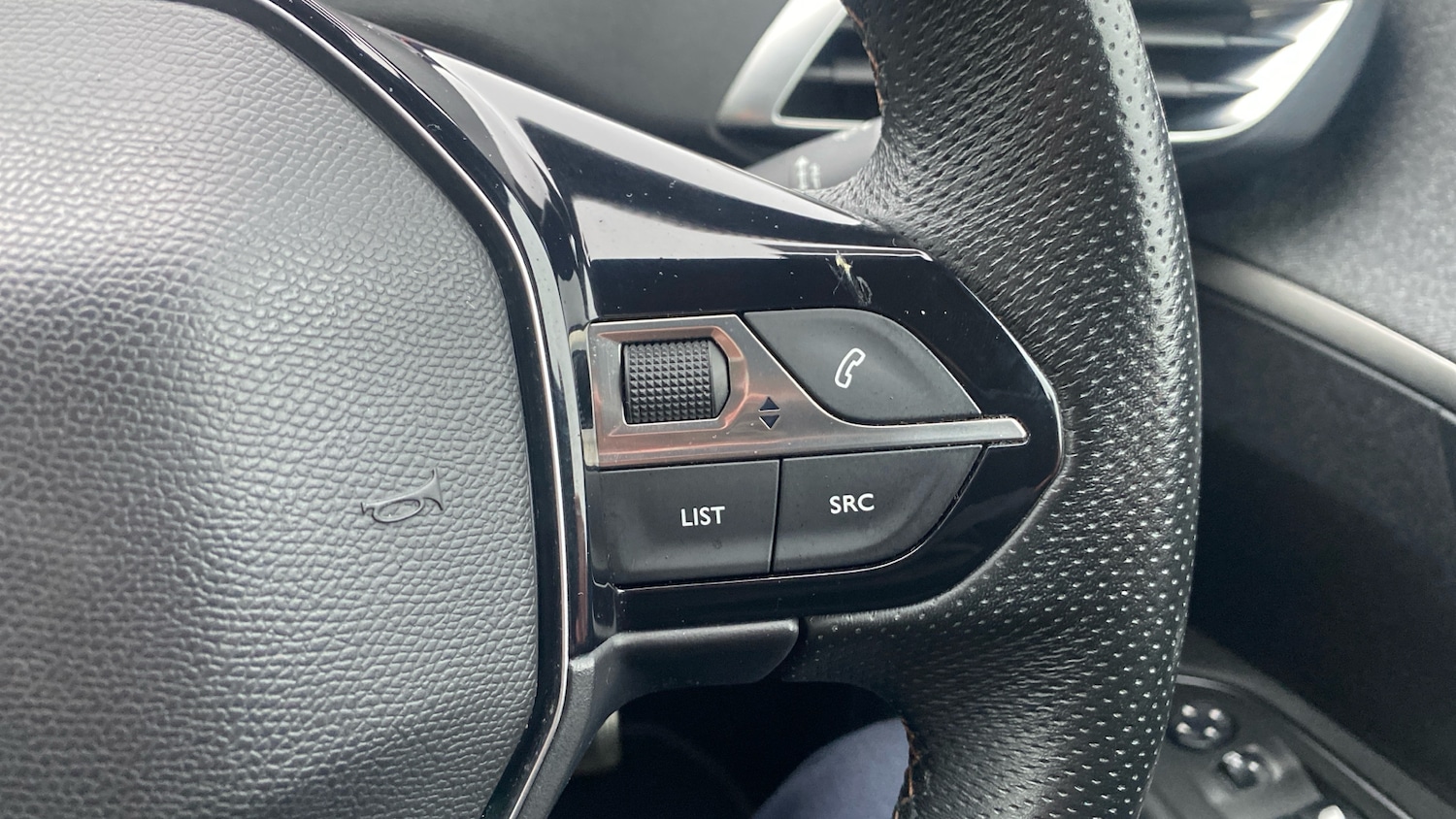 Used Peugeot 3008 2019 for sale - 77296425: Photo 33