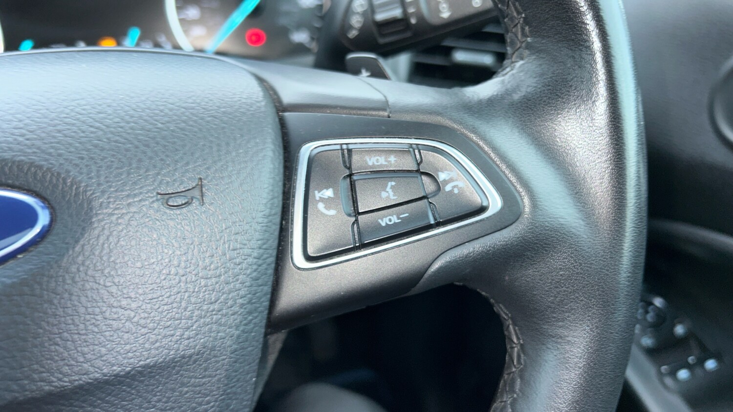 Used Ford Ecosport 2018 for sale - 77528055: Photo 37