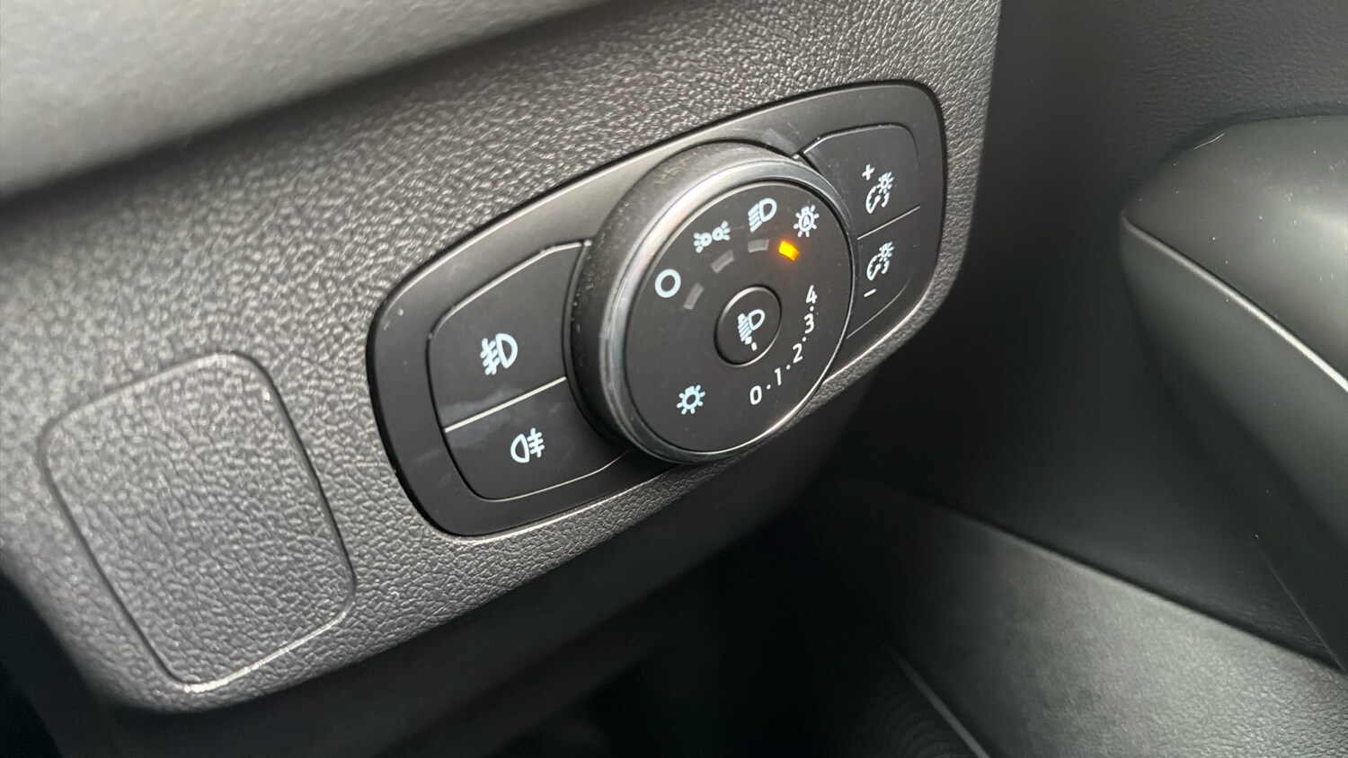 Used Ford Focus 2022 for sale - 76311338: Photo 38