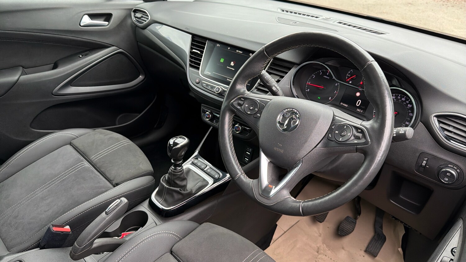 Used Vauxhall Crossland 2022 for sale - 76299311: Photo 11