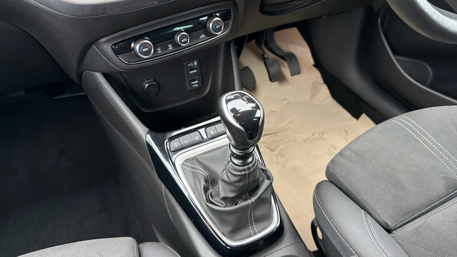 Used Vauxhall Crossland 2022 for sale - 76299311: Photo 13