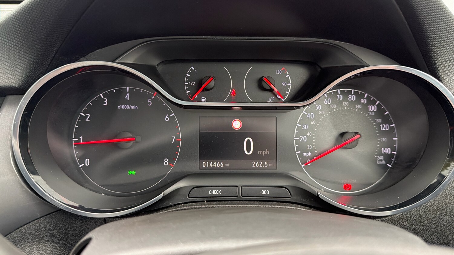 Used Vauxhall Crossland 2022 for sale - 76299311: Photo 18