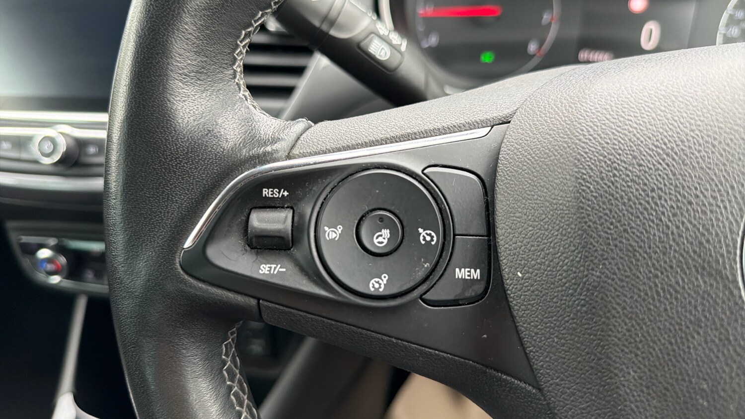 Used Vauxhall Crossland 2022 for sale - 76299311: Photo 22