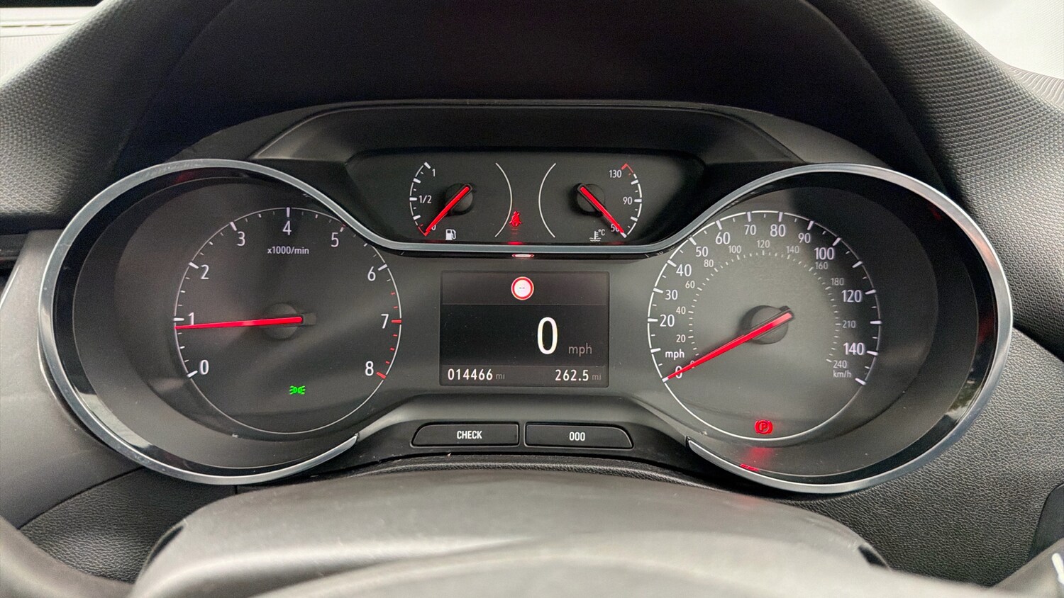 Used Vauxhall Crossland 2022 for sale - 76299311: Photo 33