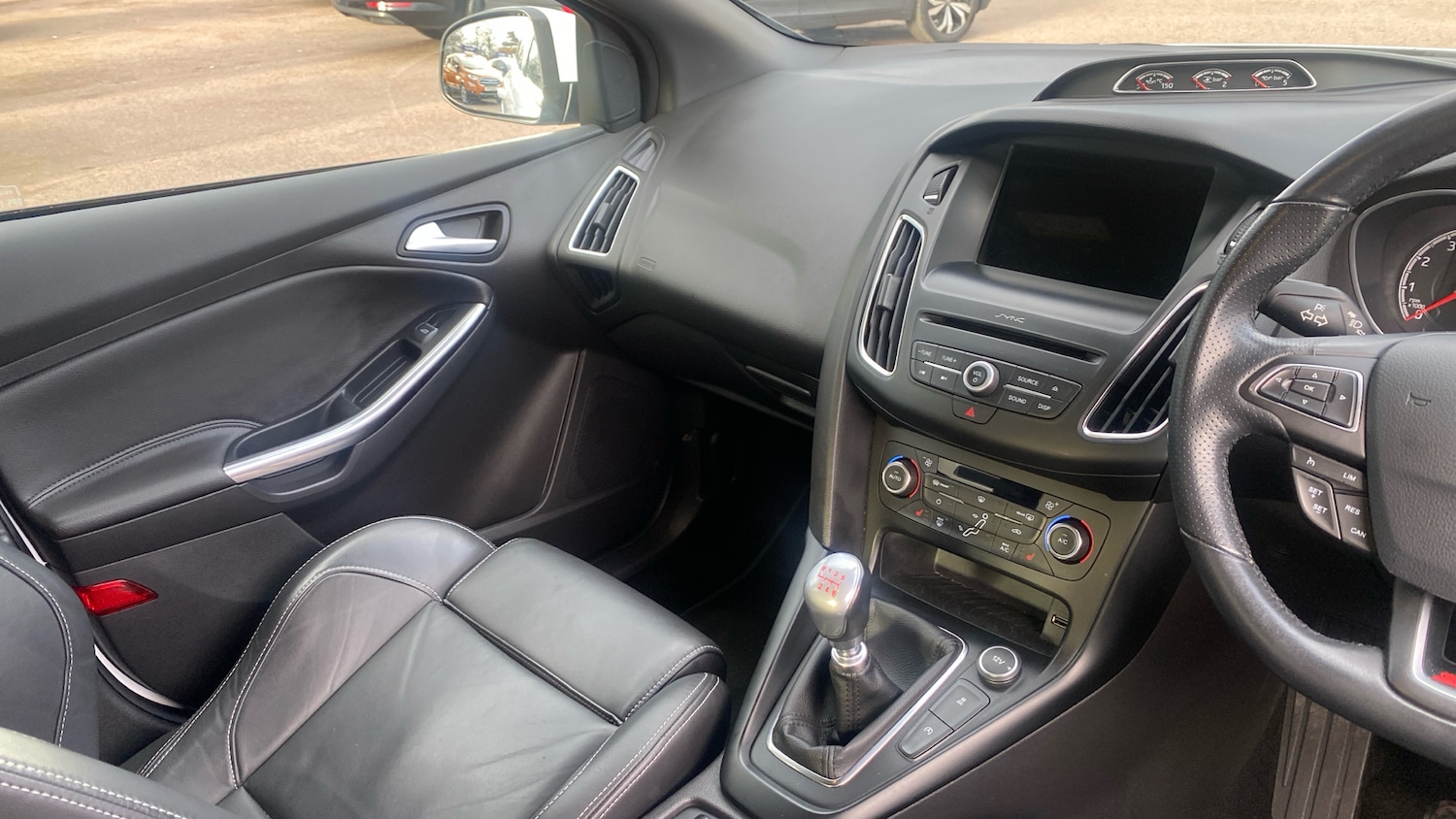 Used Ford Focus 2017 for sale - 77676193: Photo 14