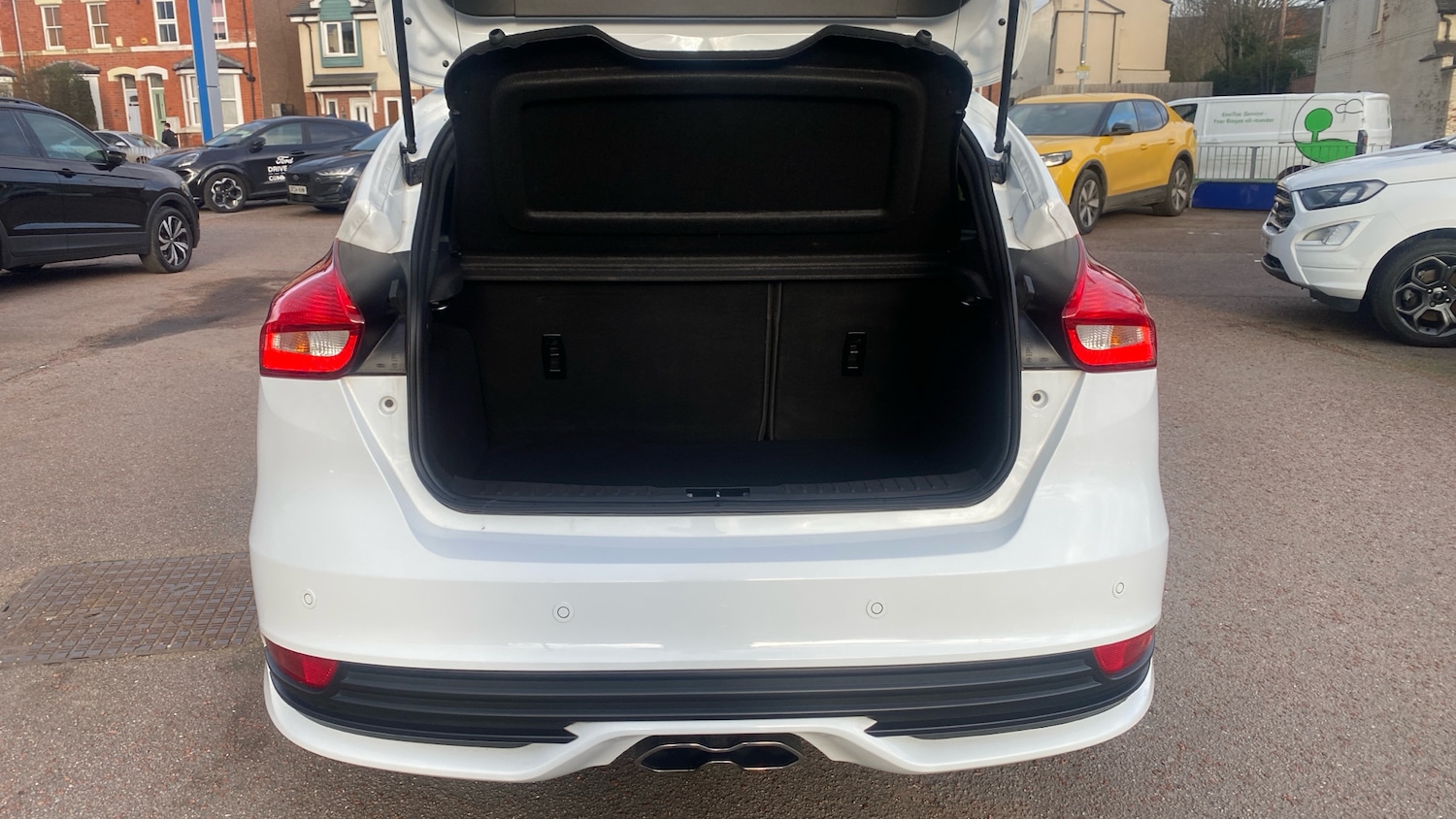 Used Ford Focus 2017 for sale - 77676193: Photo 4