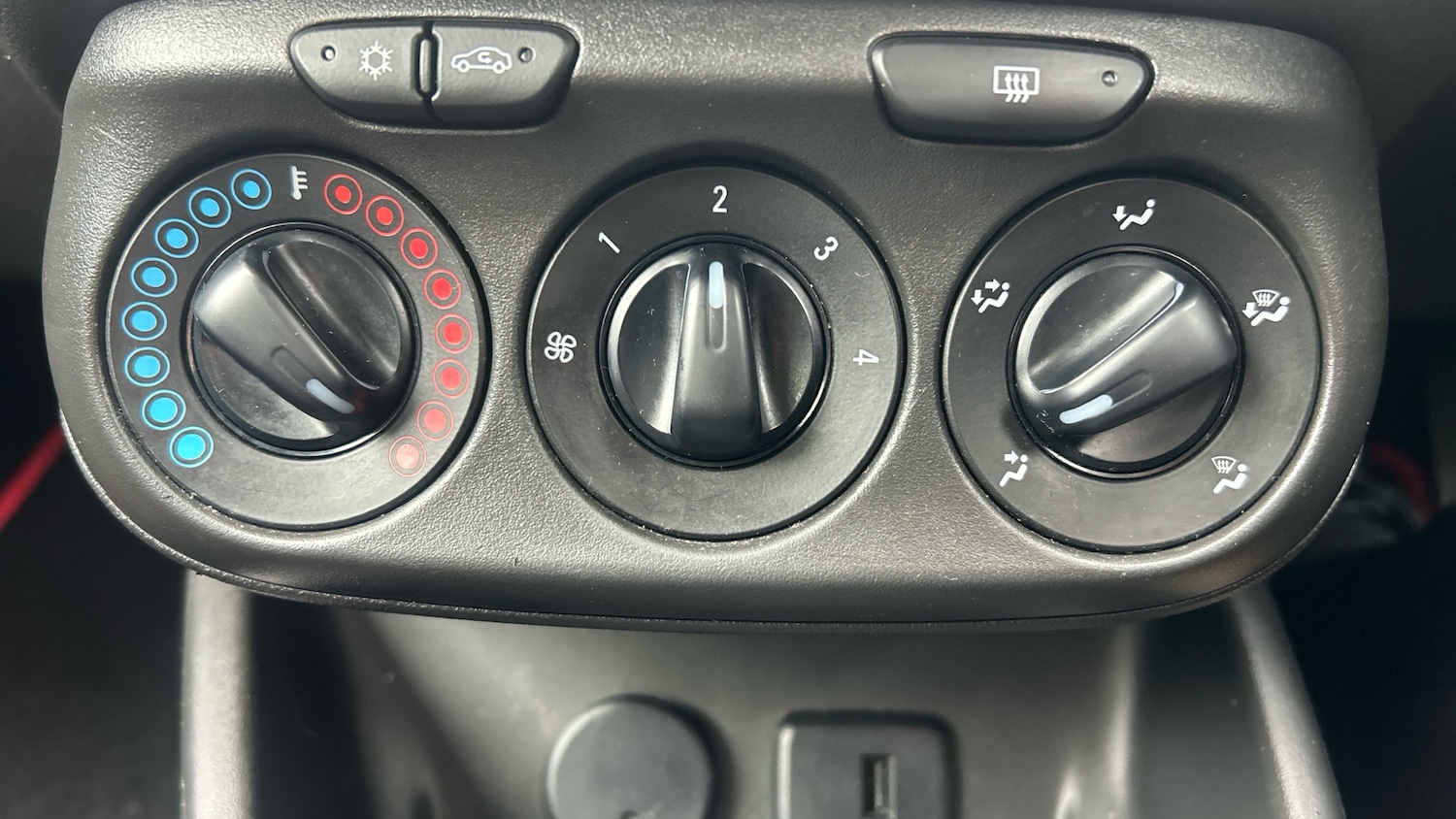 Used Vauxhall Corsa 2019 for sale - 77601921: Photo 34