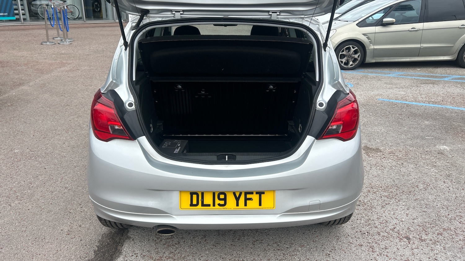 Used Vauxhall Corsa 2019 for sale - 77601921: Photo 4