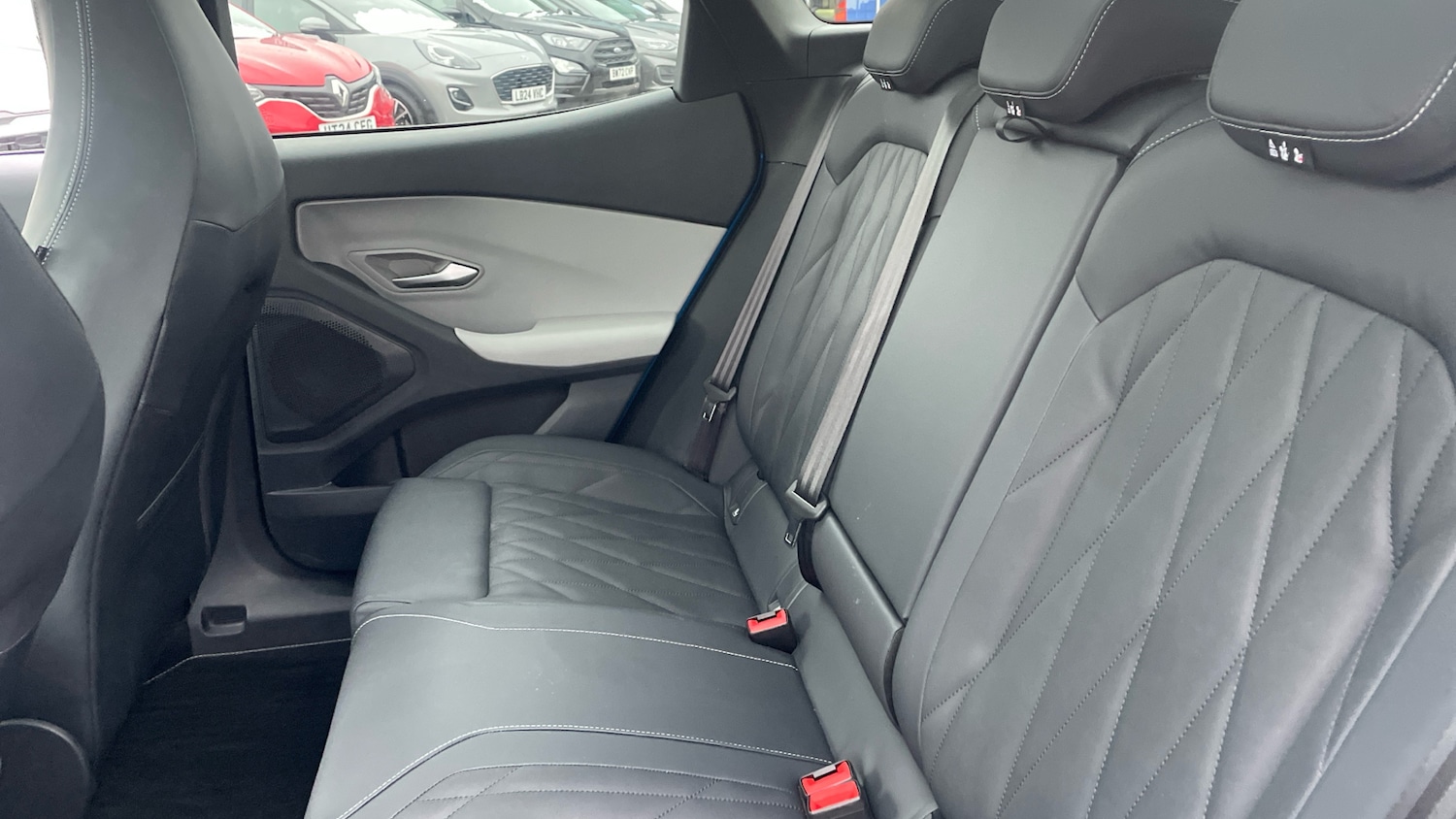 Used Ford Explorer 2025 for sale - 77159105: Photo 16