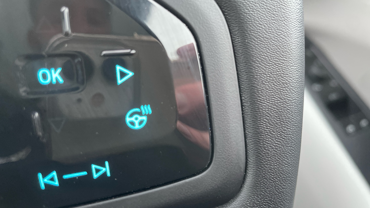 Used Ford Explorer 2025 for sale - 77159105: Photo 30