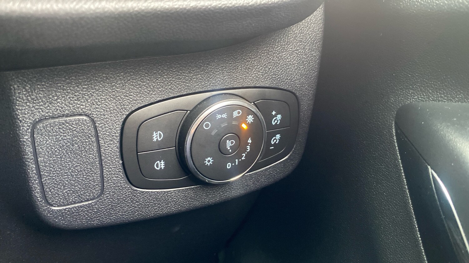 Used Ford Puma 2024 for sale - 77997503: Photo 35