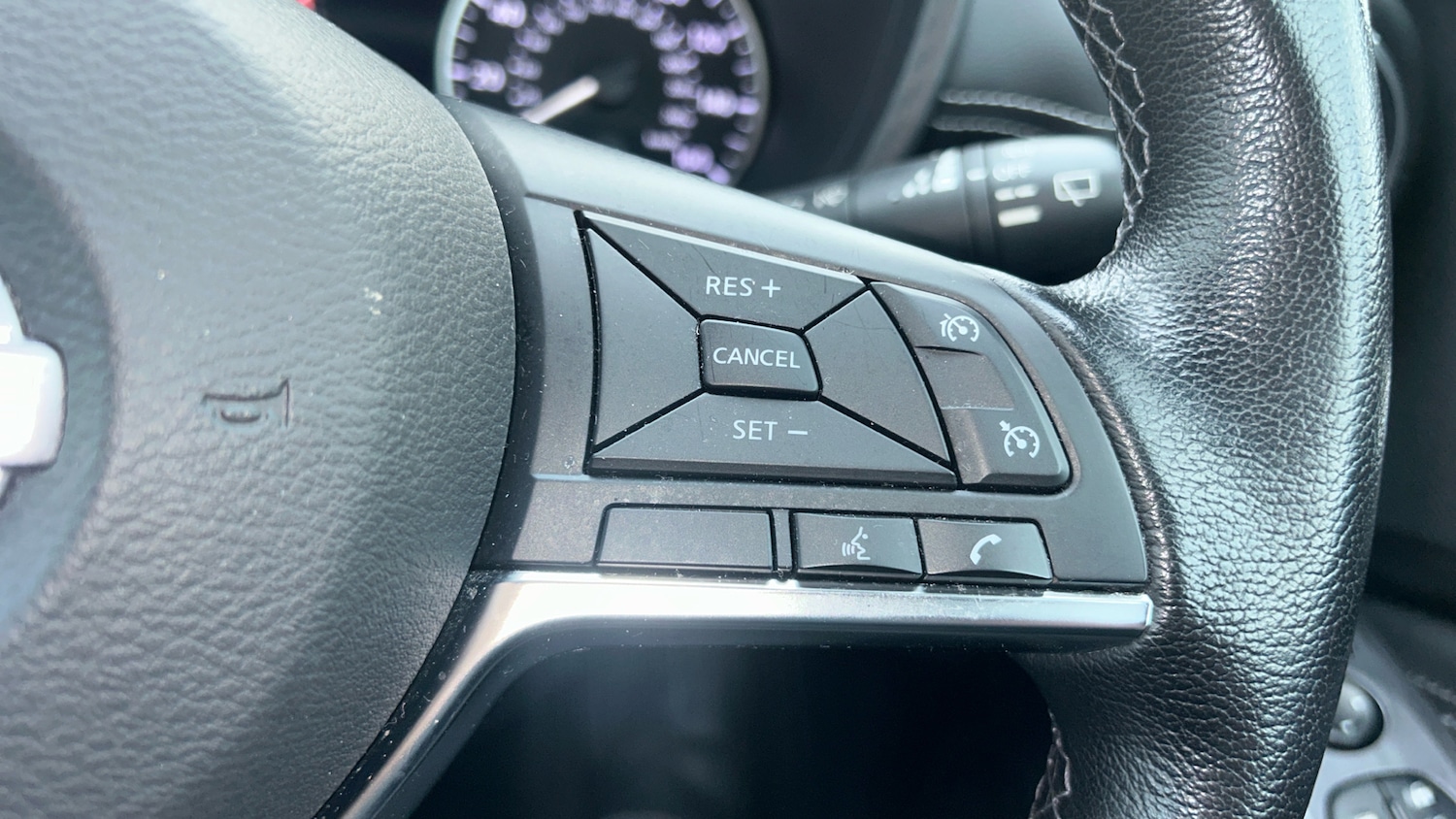 Used Nissan Juke 2022 for sale - 76637261: Photo 39