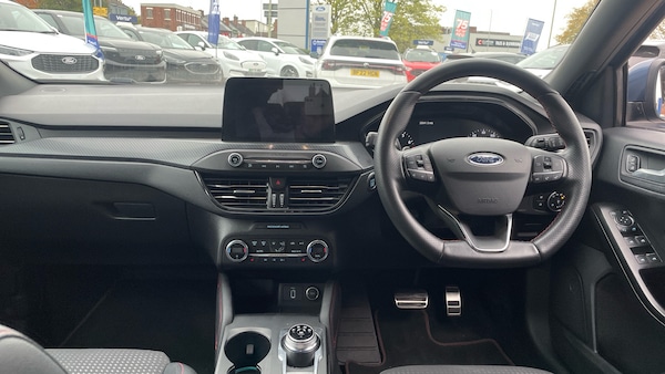 Used Ford Focus 2018 for sale - 76311336: Photo 10