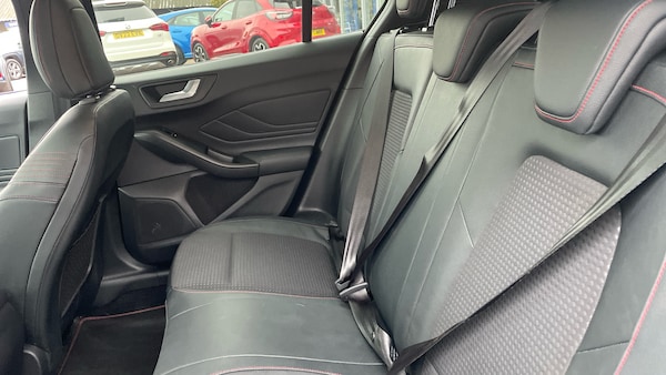 Used Ford Focus 2018 for sale - 76311336: Photo 16