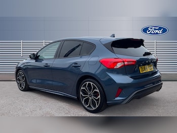 Used Ford Focus 2018 for sale - 76311336: Photo 2